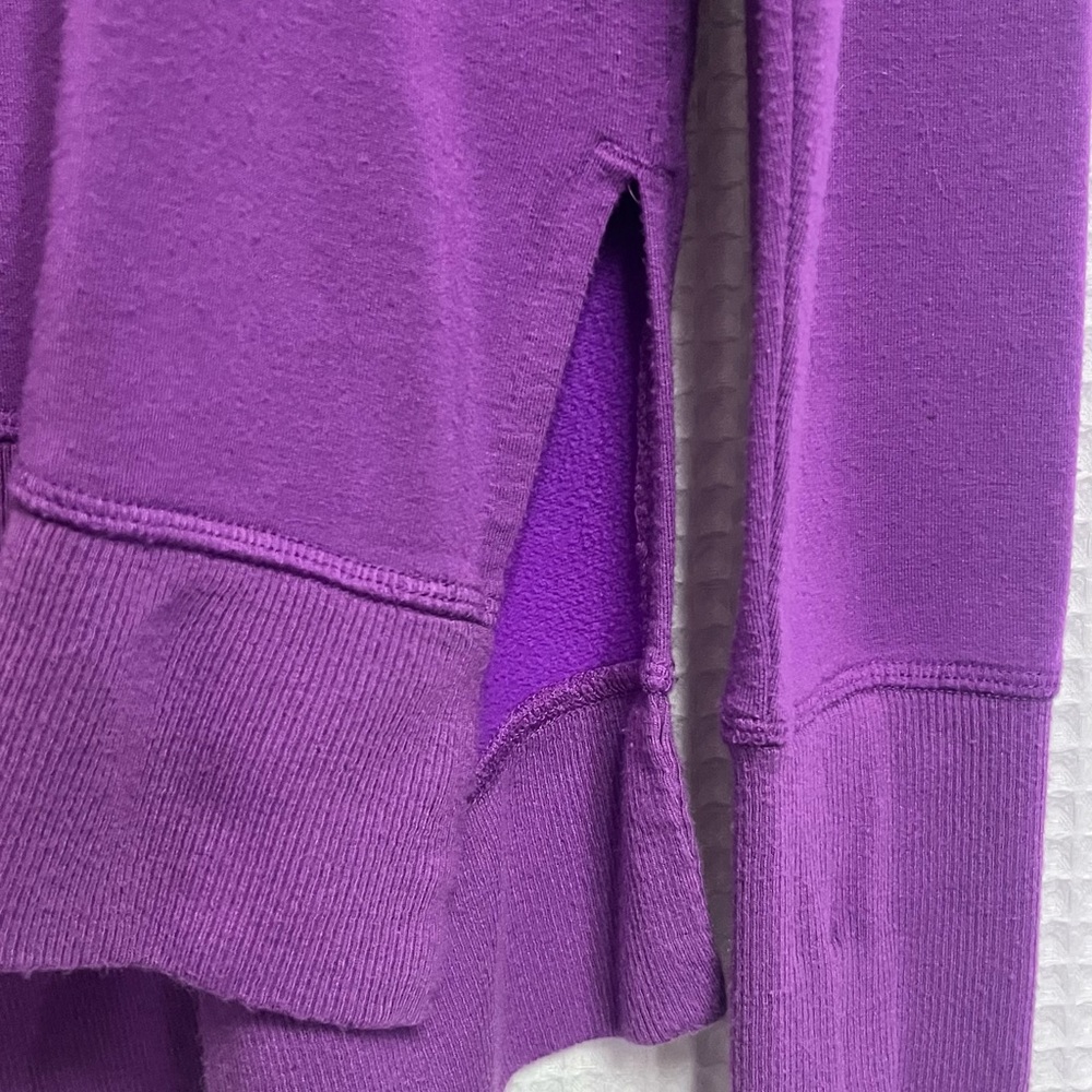 Athleta Coaster Luxe Fleece Women's Purple Running Sweatshirt Oversized Small. - Picture 6 of 7